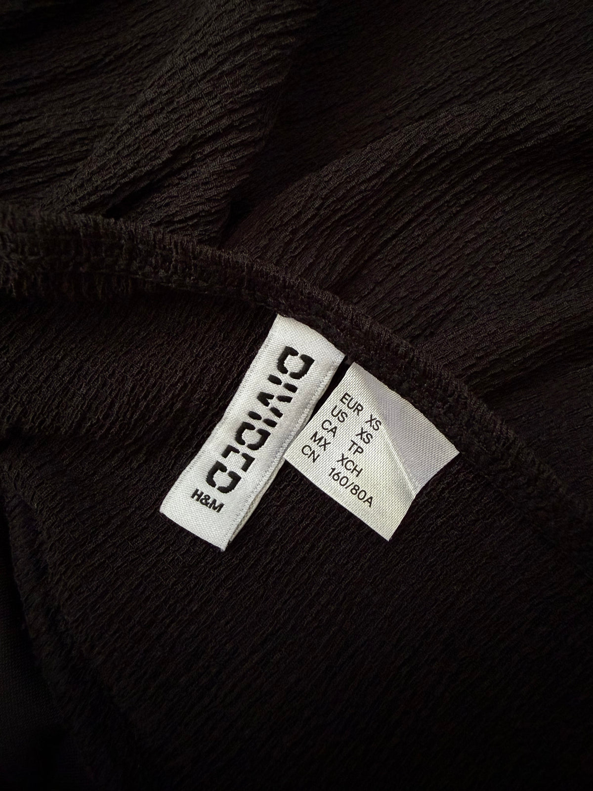 H&M Divided Svart Halternecktopp med Peplum