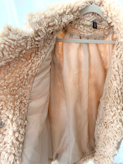 Fuskpäls jacka i beige