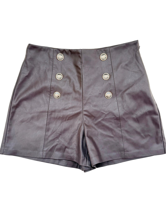 Högmidjade Shorts i Skinnimitation