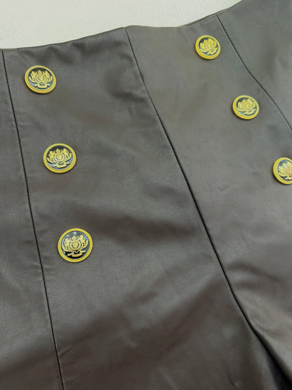 Högmidjade Shorts i Skinnimitation