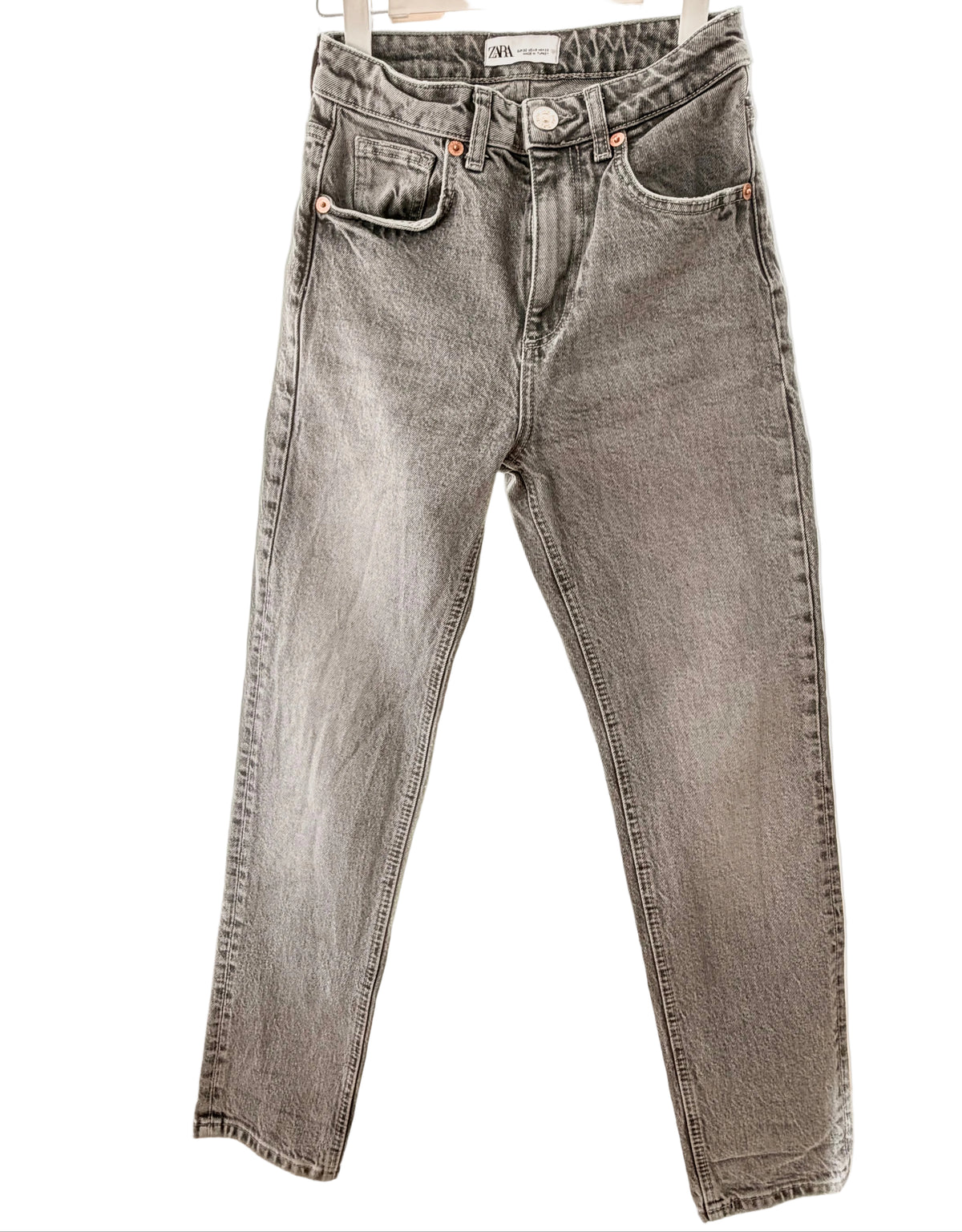 Högmidjade Grå Jeans
