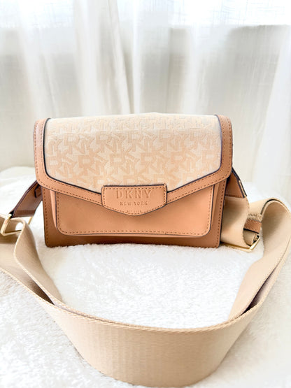 DKNY Flap Crossbody – Beige/Brun