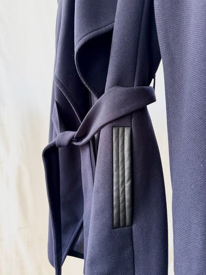Vero Moda Marinblå Kappa med Draperad Krage
