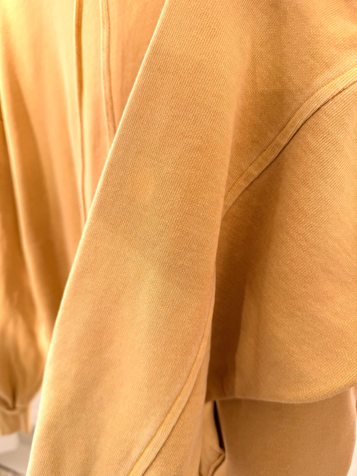 Levi's Oversized Hoodie – Senapsgul