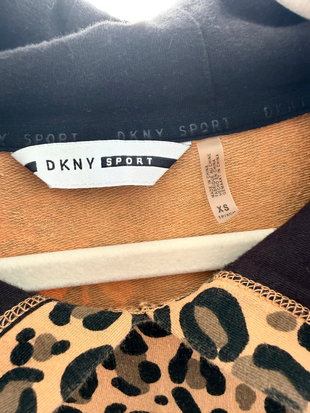 DKNY Sport Leoparmönstrad Hoodie