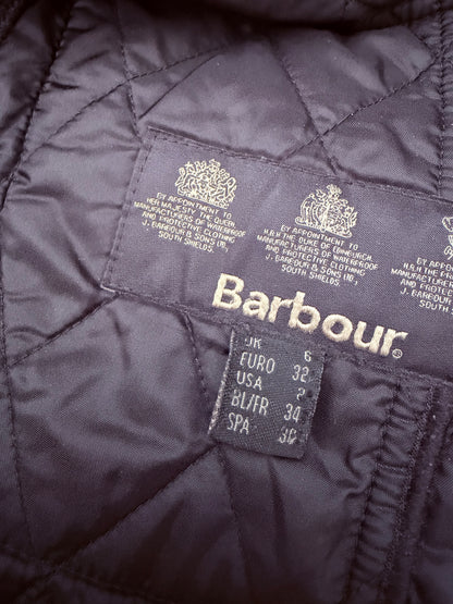 Barbour International Polarquilt Jacka – Svart m. Mässingsdetaljer