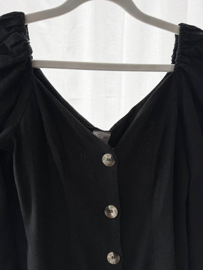 ASOS DESIGN Linneklänning m. Puffärm & Knappar