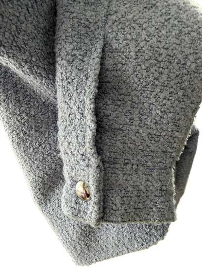 H&M Kort Boucléjacka med Silverknappar
