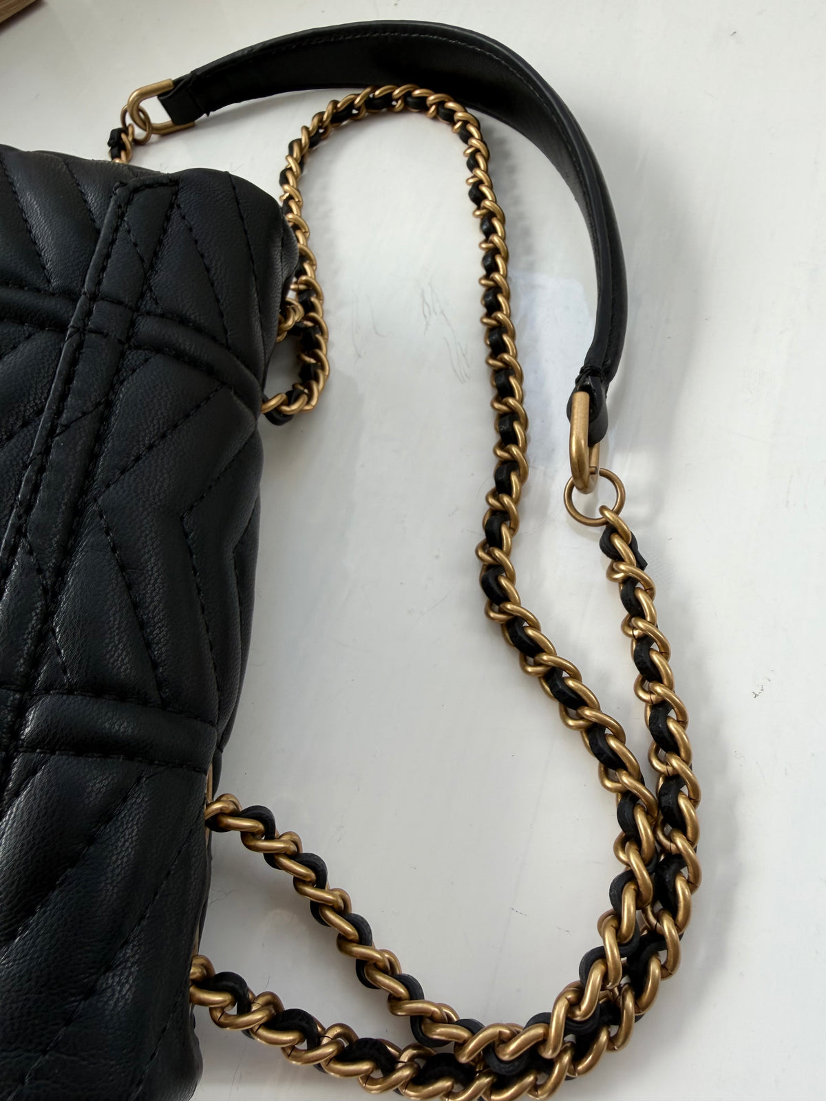 Guess Lovide Mini Convertible Crossbody
